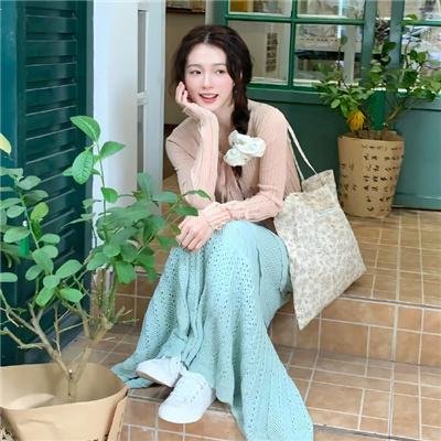 墙纸与胶水